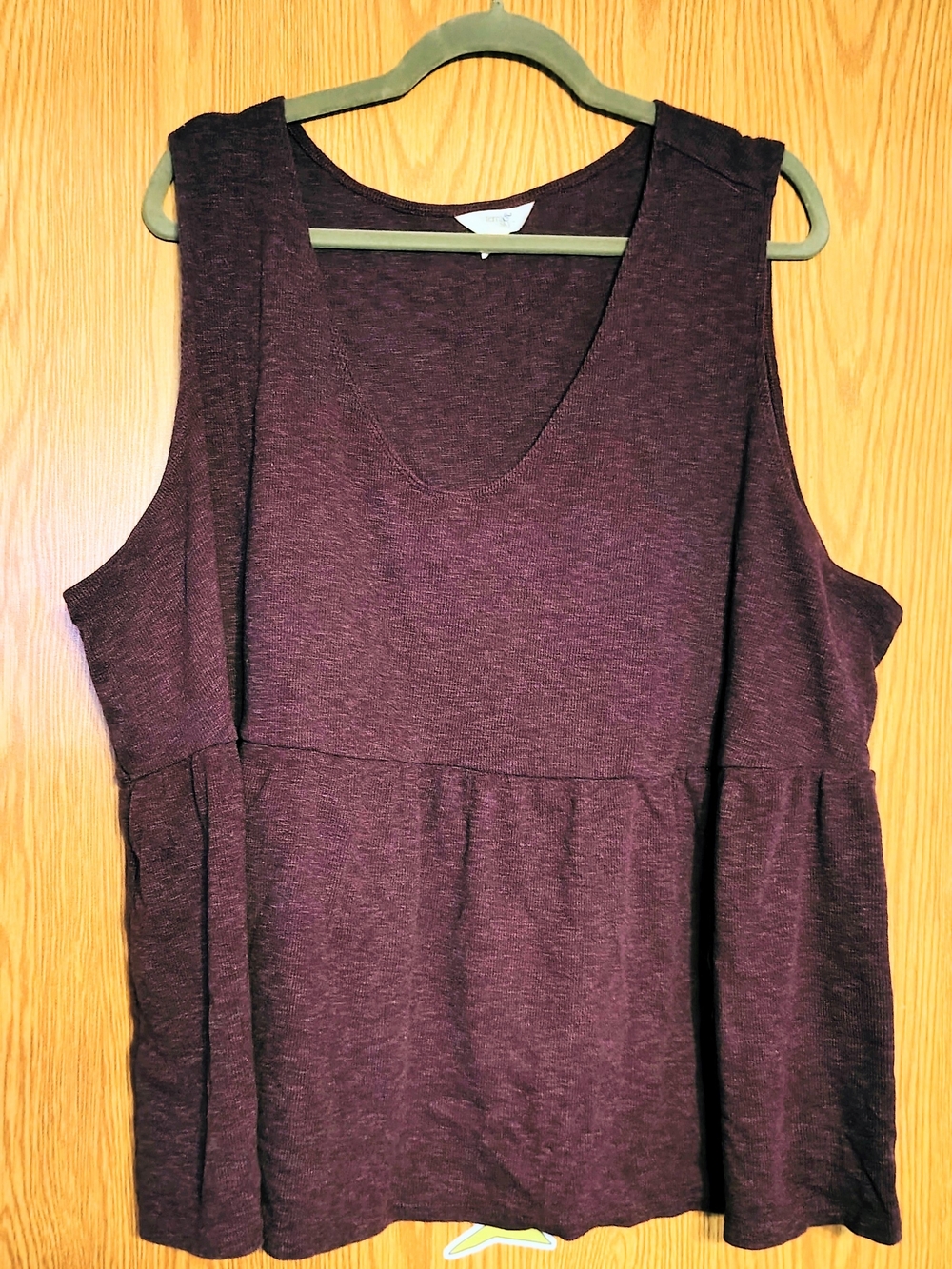 Sleeveless V-Neck Peplum Tank Top - Plum Mauve Feminine Flowy Flouncy Plus 4x